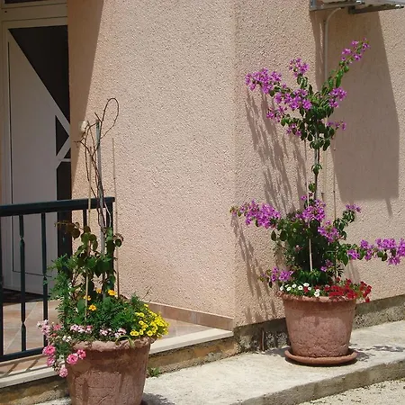 Appartement Ivanka Okrug Gornji