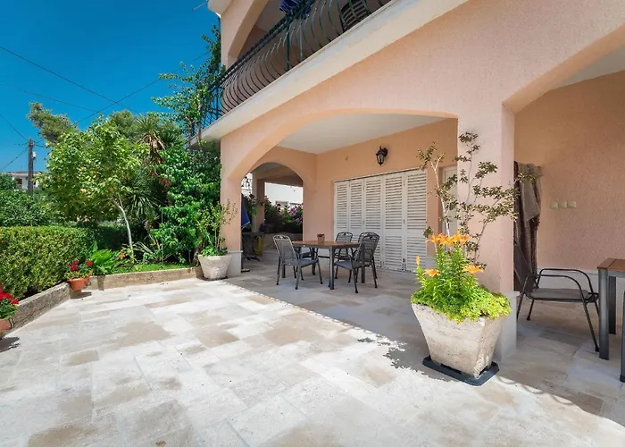 Ivanka Apartman Okrug Gornji